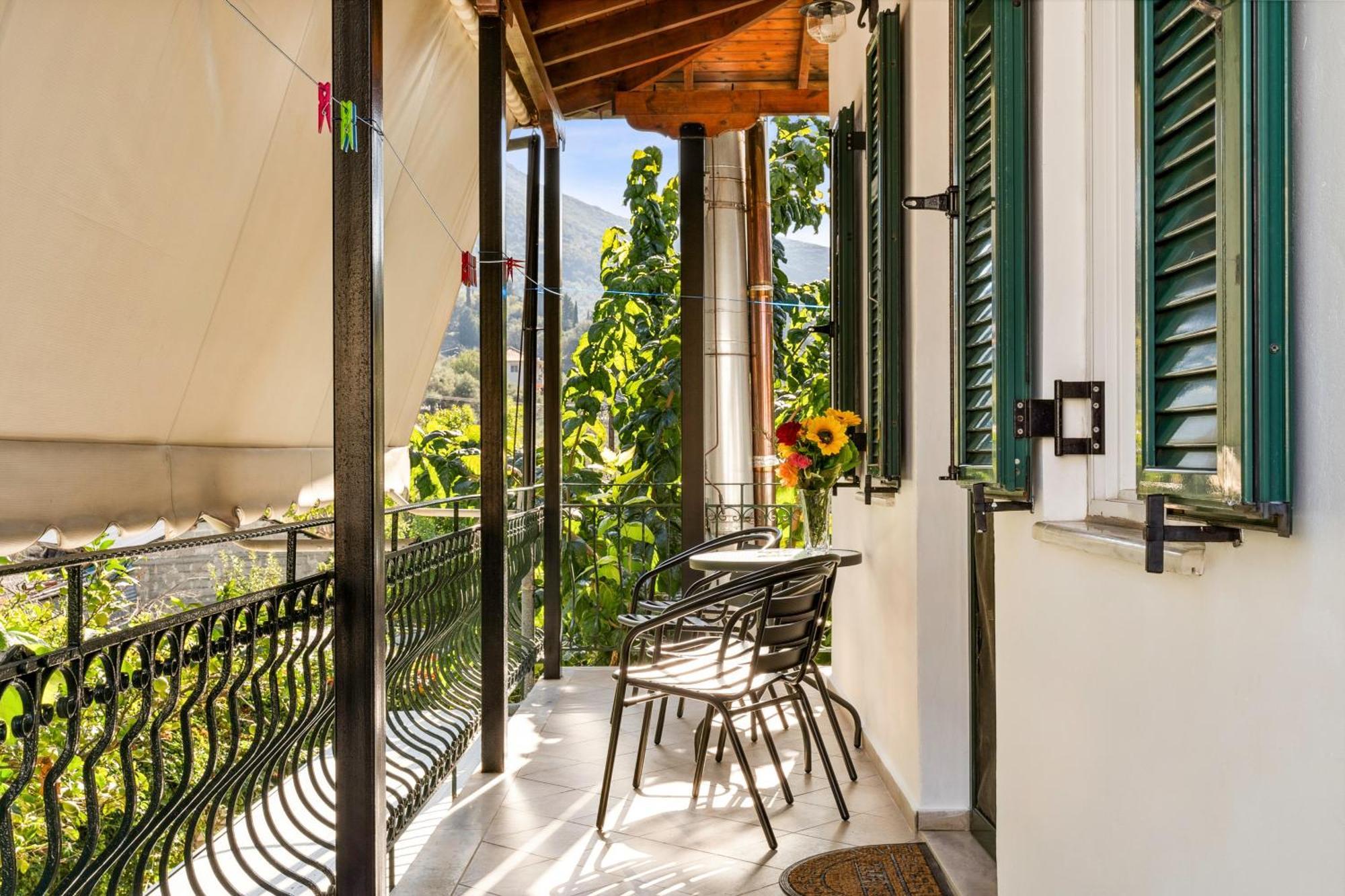 Verani Residence Parking Balcony Playground Sívros المظهر الخارجي الصورة